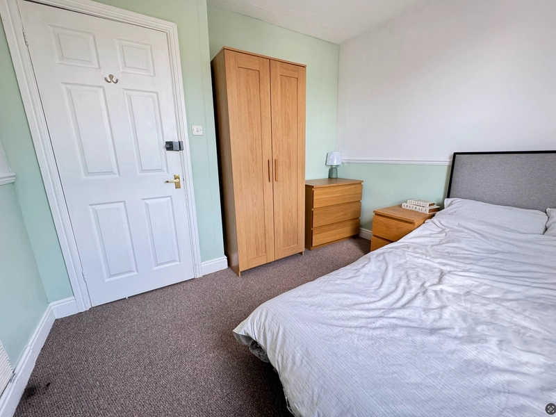 SPARE ROOM in a 4bed student house - Thumbnail 14